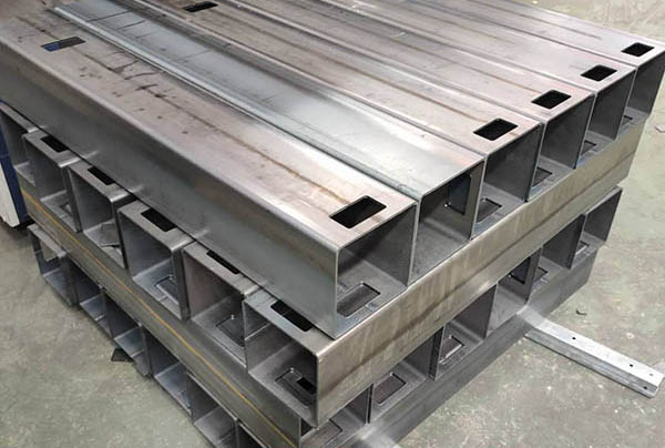 延边大口径无缝方管